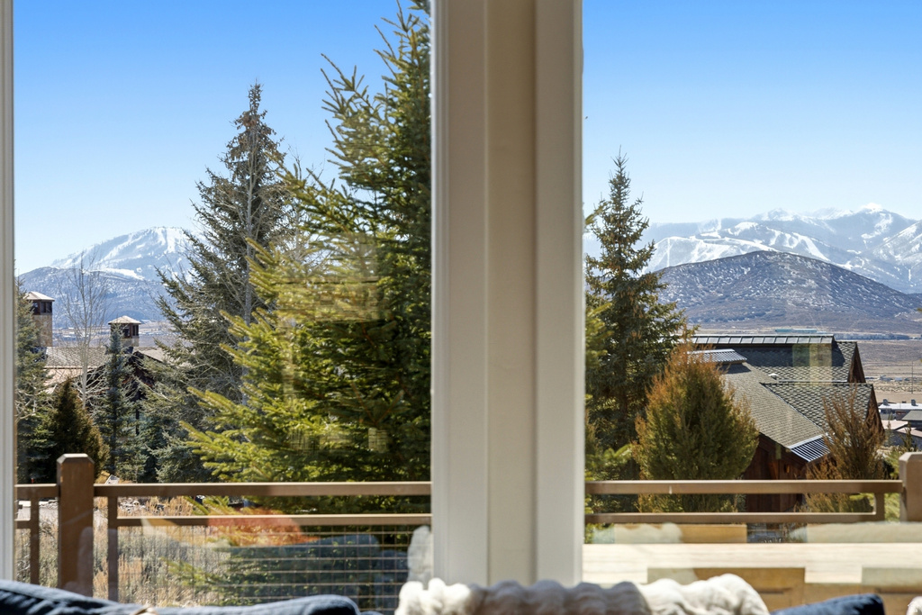 2433 E WESTVIEW TRL Park City, UT 84098