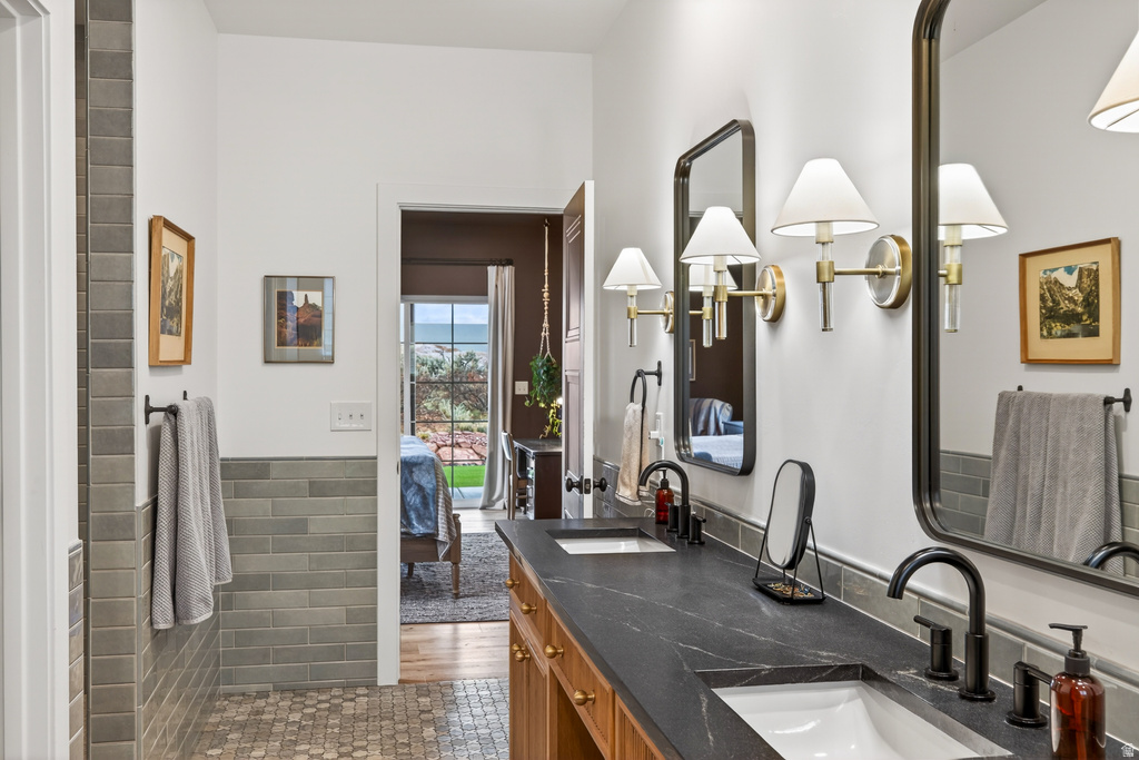 2182 SALIDA DEL SOL Moab, UT 84532