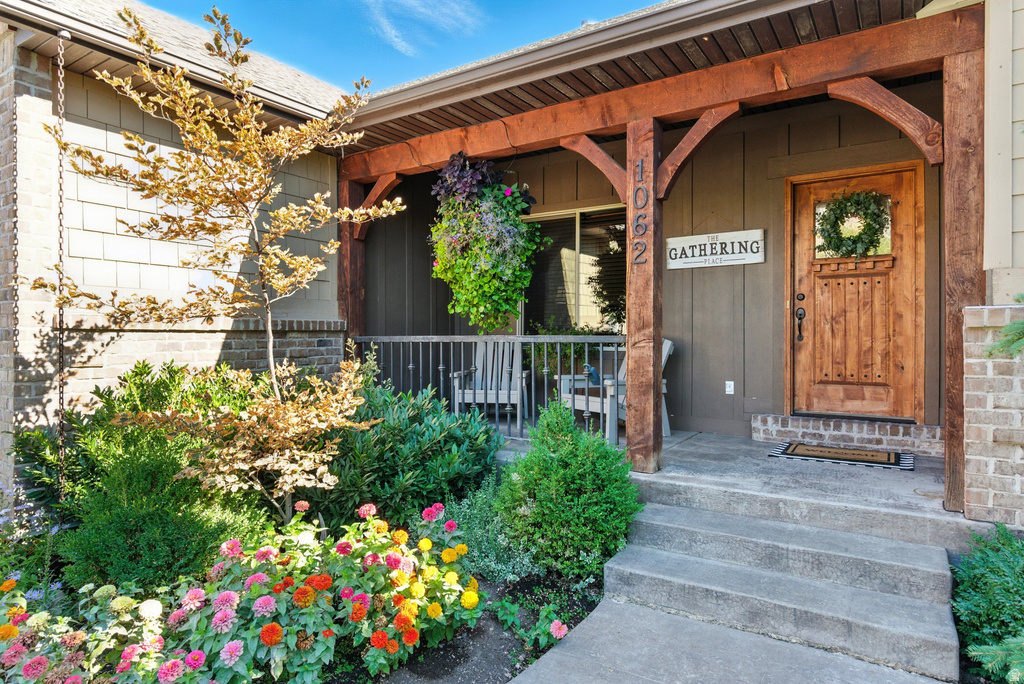 1062 E 350 S Springville, UT 84663