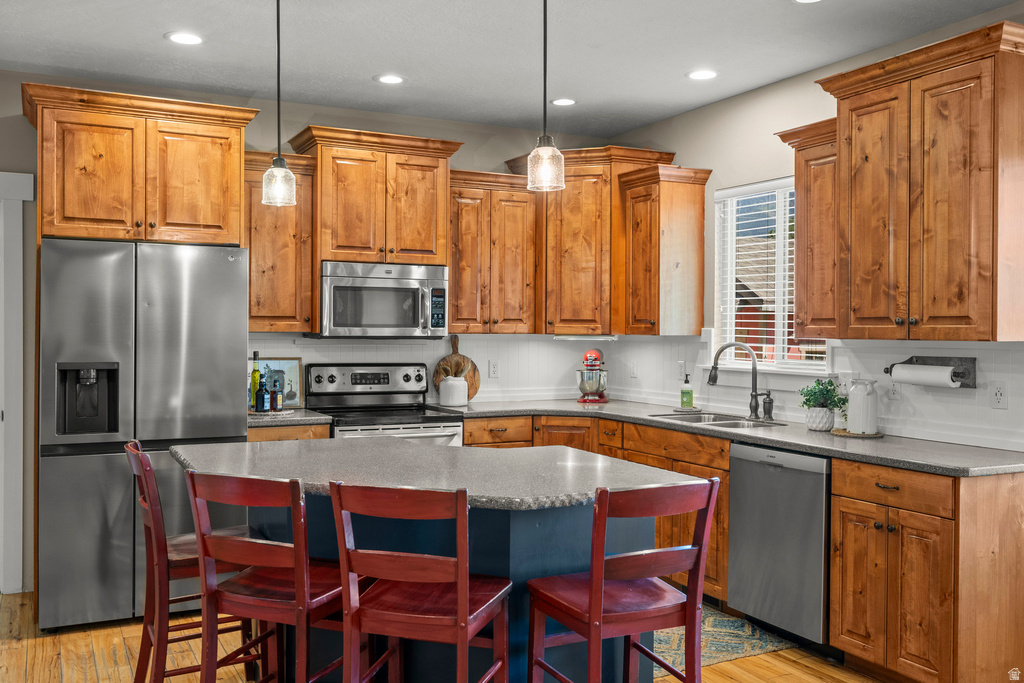 1062 E 350 S Springville, UT 84663