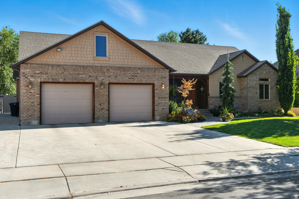 1062 E 350 S Springville, UT 84663