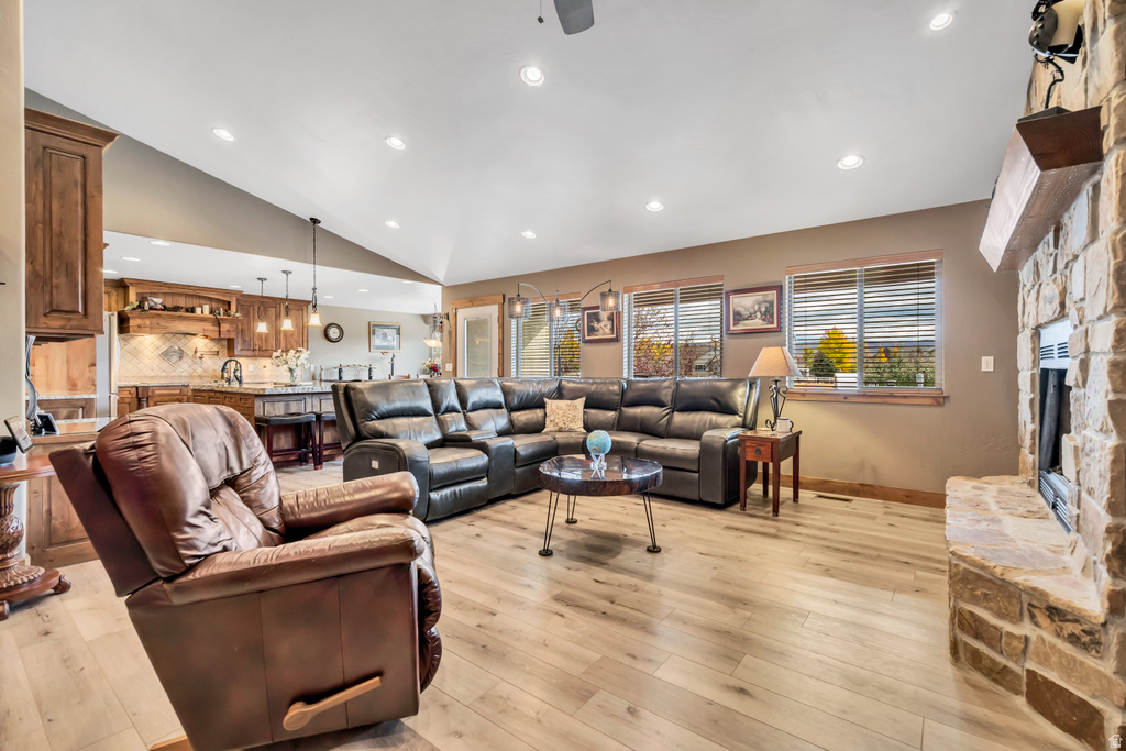 431 ASPEN RD Francis, UT 84036