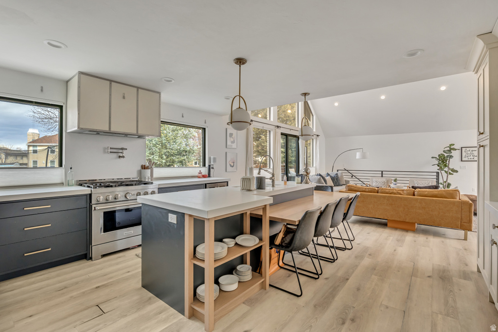 1891 RICHARD RD Sandy, UT 84093