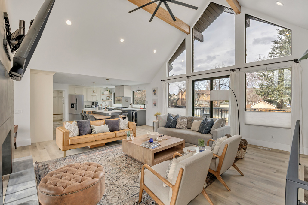 1891 RICHARD RD Sandy, UT 84093