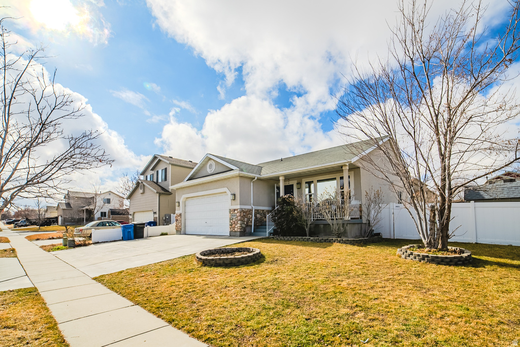 5638 W STONE BLUFF WAY Salt Lake City, UT 84118