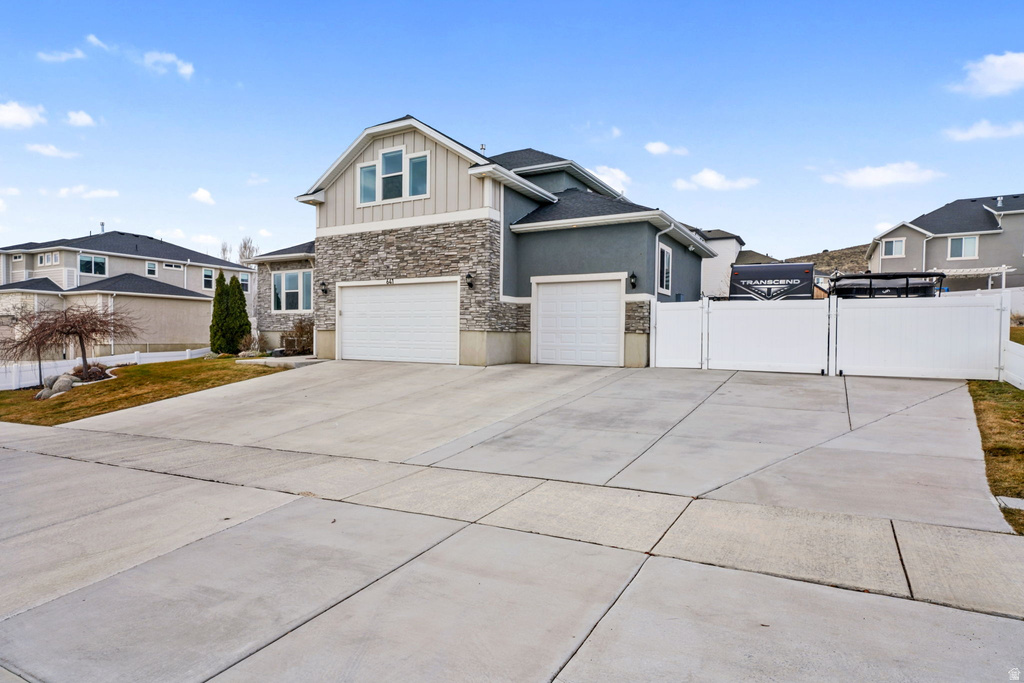 641 N PINNACLE LN Saratoga Springs, UT 84045