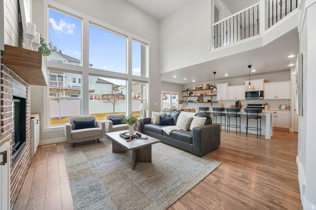 641 N PINNACLE LN Saratoga Springs, UT 84045