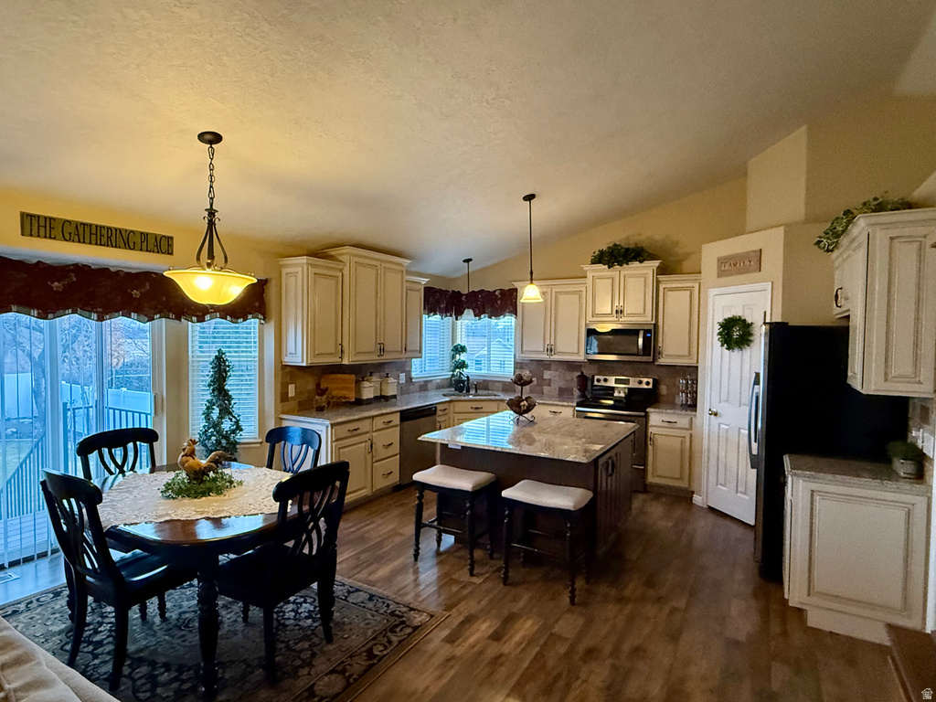 12813 S KERI LYNN CT Riverton, UT 84065