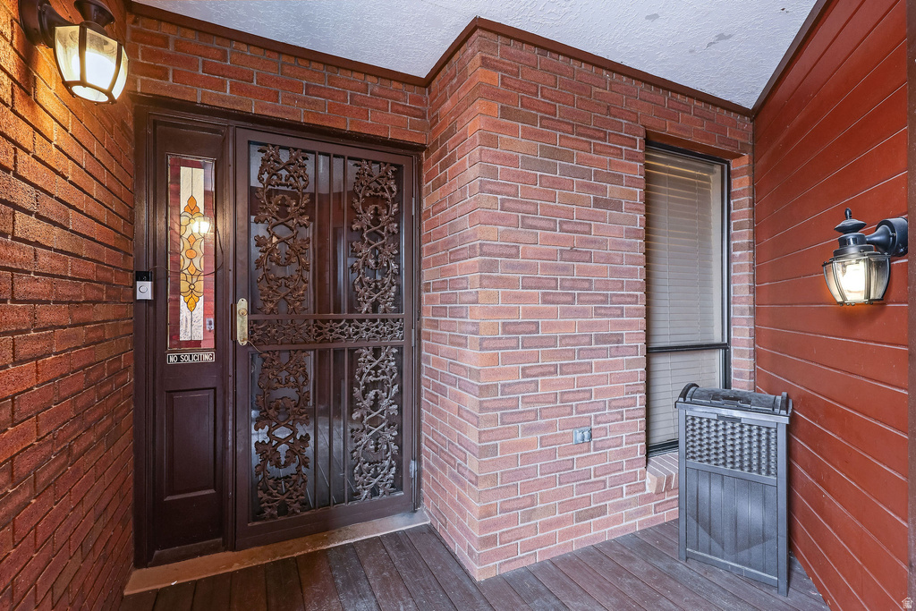 1312 E 2025 S Ogden, UT 84401