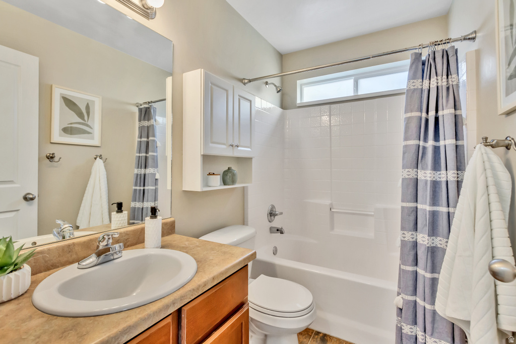 2172 W RIFLEMAN DR Farmington, UT 84025