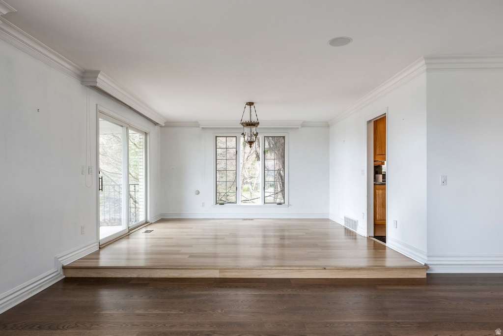 325 N FEDERAL HEIGHTS CIR Salt Lake City, UT 84103