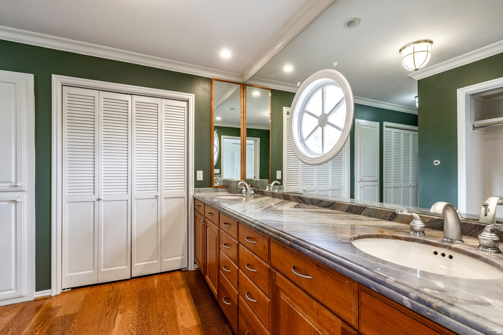 325 N FEDERAL HEIGHTS CIR Salt Lake City, UT 84103