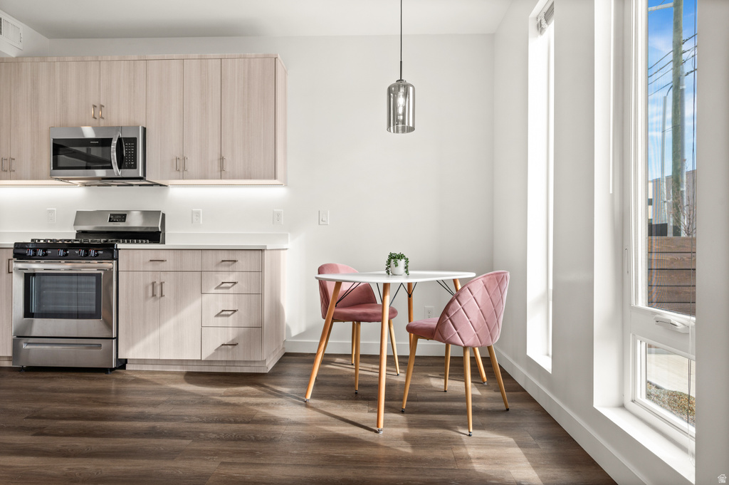 1014 W 1700 S #103 Salt Lake City, UT 84104