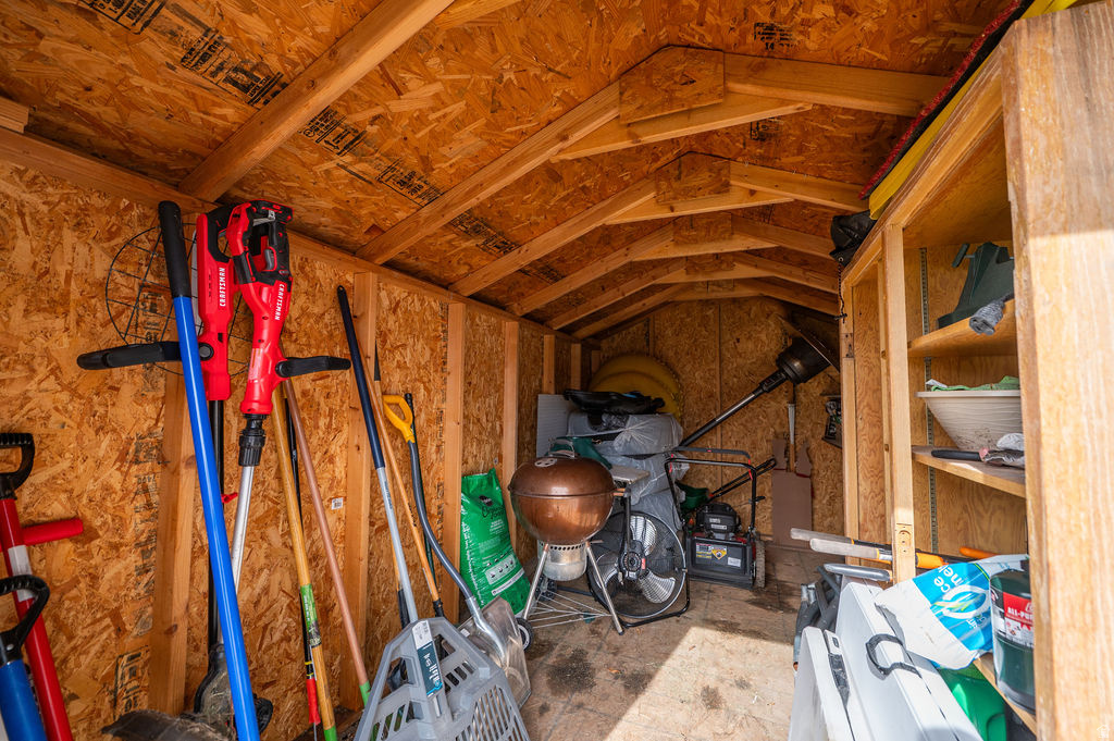 1449 BELMONT DR Farmington, UT 84025