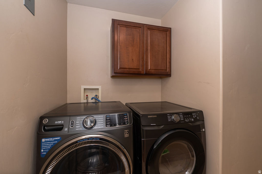 1449 BELMONT DR Farmington, UT 84025