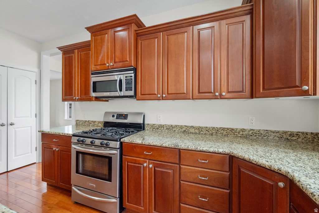 889 S SEGO LILY WAY Mapleton, UT 84664