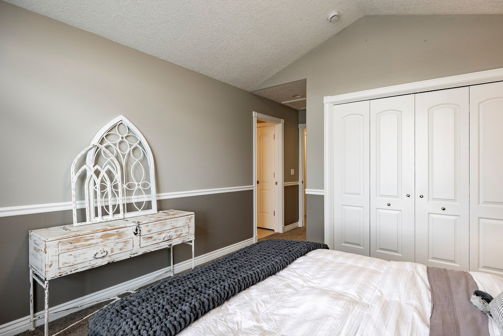 1383 W 9950 S South Jordan, UT 84095