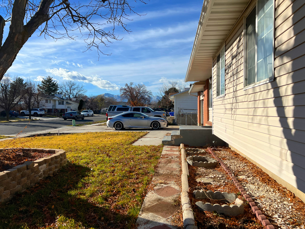 3784 W DIMRALL DR Taylorsville, UT 84129