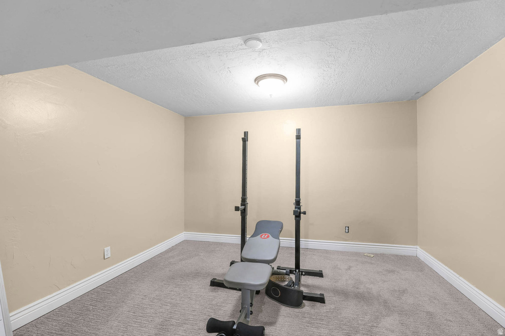 186 E BRENT CIR. Sandy, UT 84070