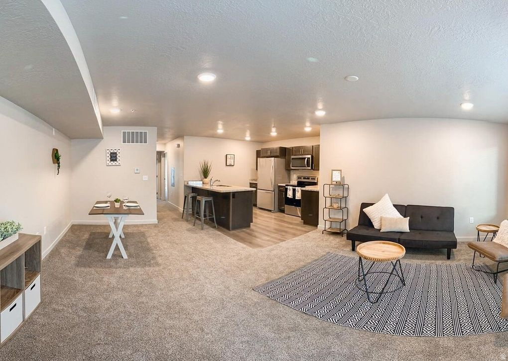 3965 S 300 E Murray, UT 84107