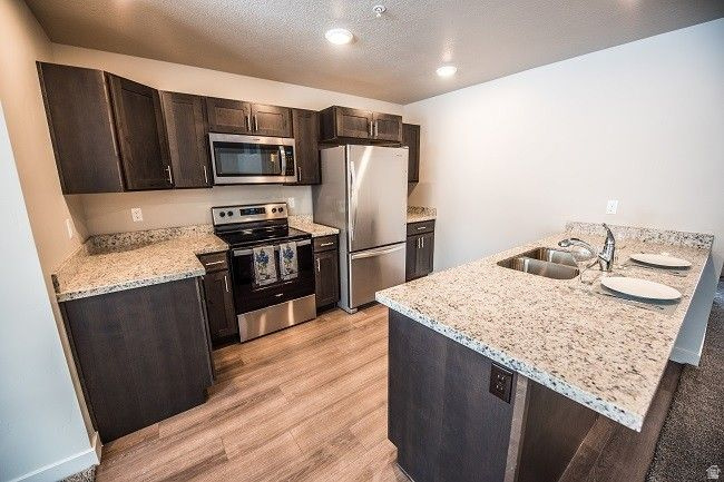 3965 S 300 E Murray, UT 84107