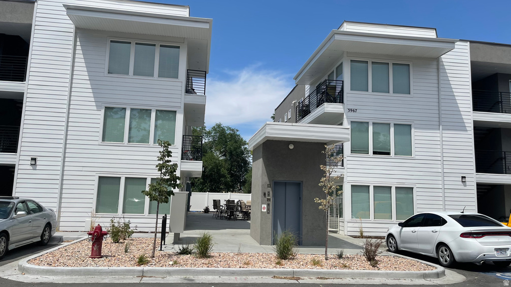 3965 S 300 E Murray, UT 84107