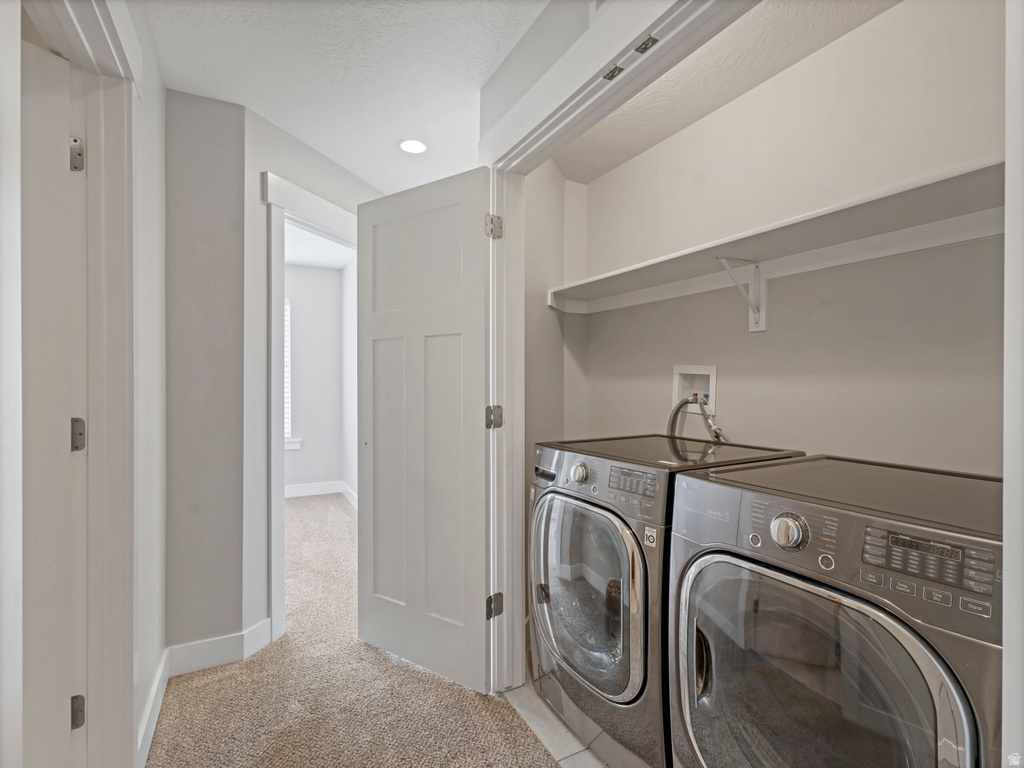 1376 W WALLSBURG DR Taylorsville, UT 84123