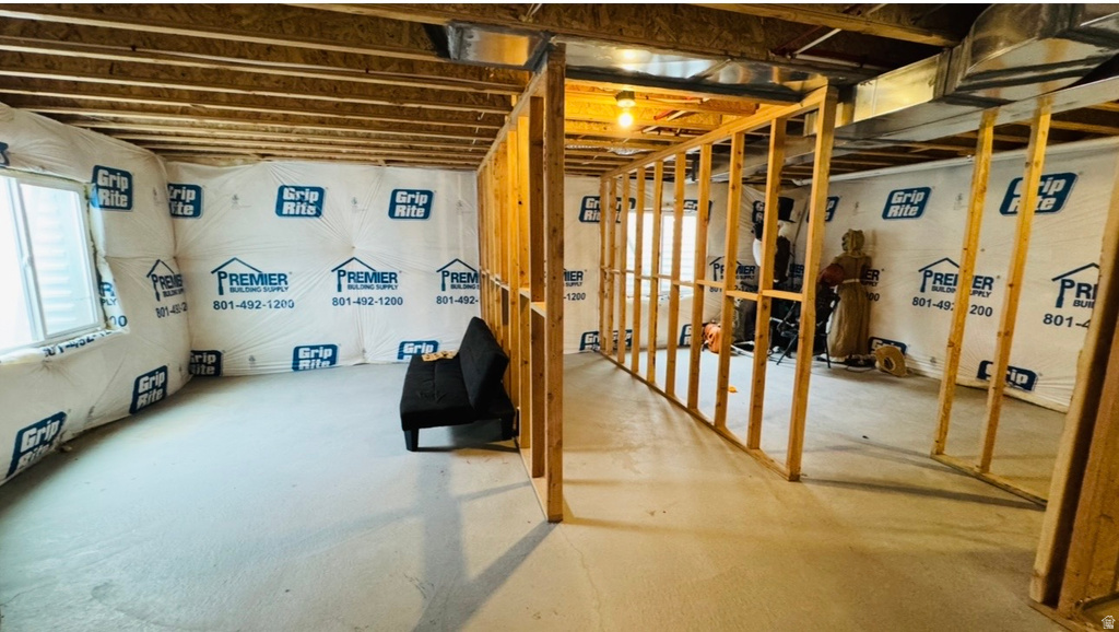 1118 N 300 W Tooele, UT 84074