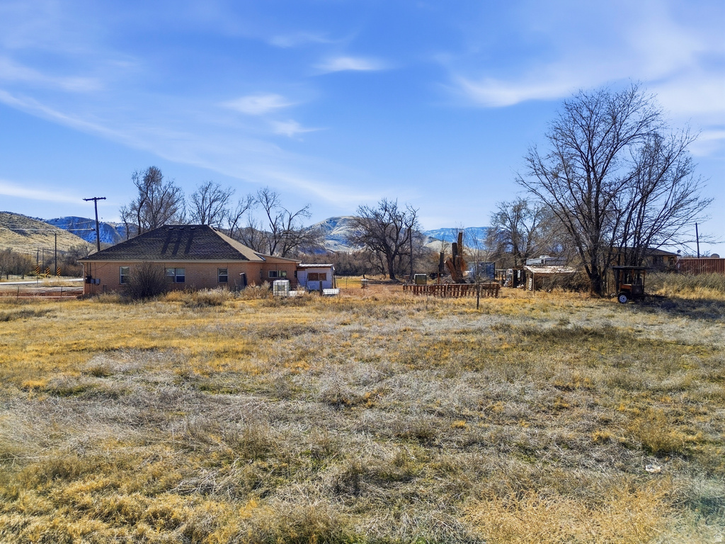 66 S STATE ST Sigurd, UT 84657