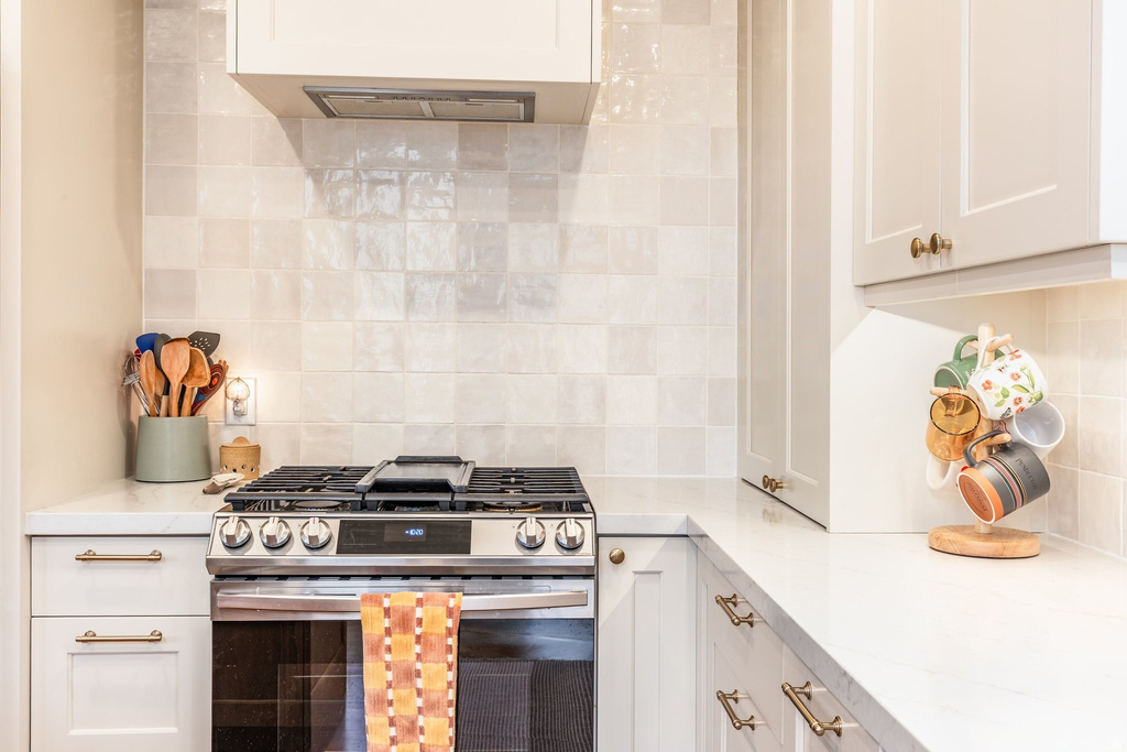 325 N C ST Salt Lake City, UT 84103