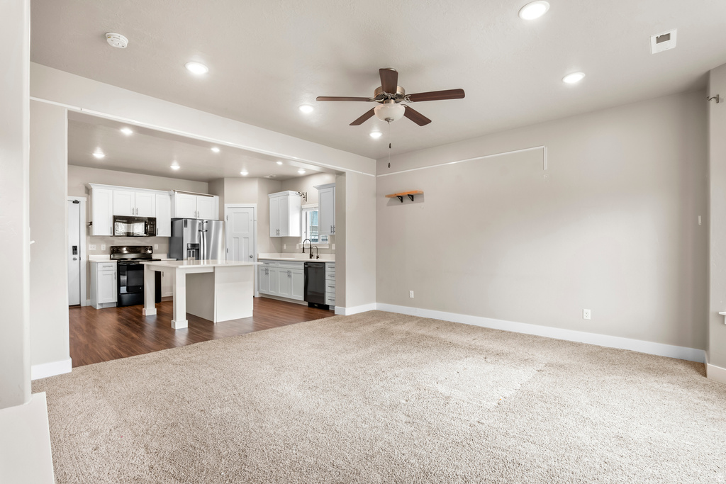 1688 E TALON WAY Eagle Mountain, UT 84005