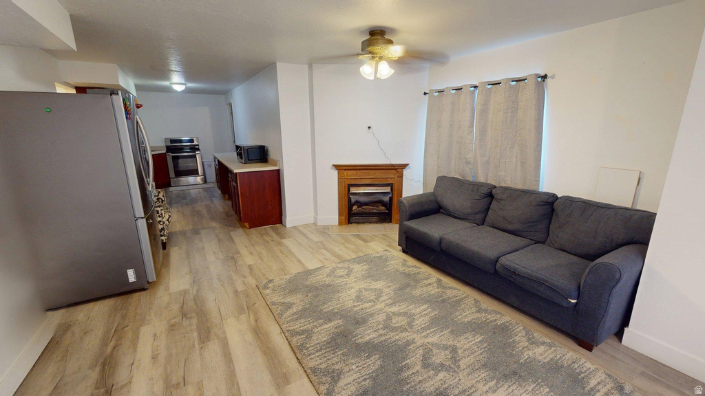 4353 W MAPLE MEADOWS DR West Valley City, UT 84120