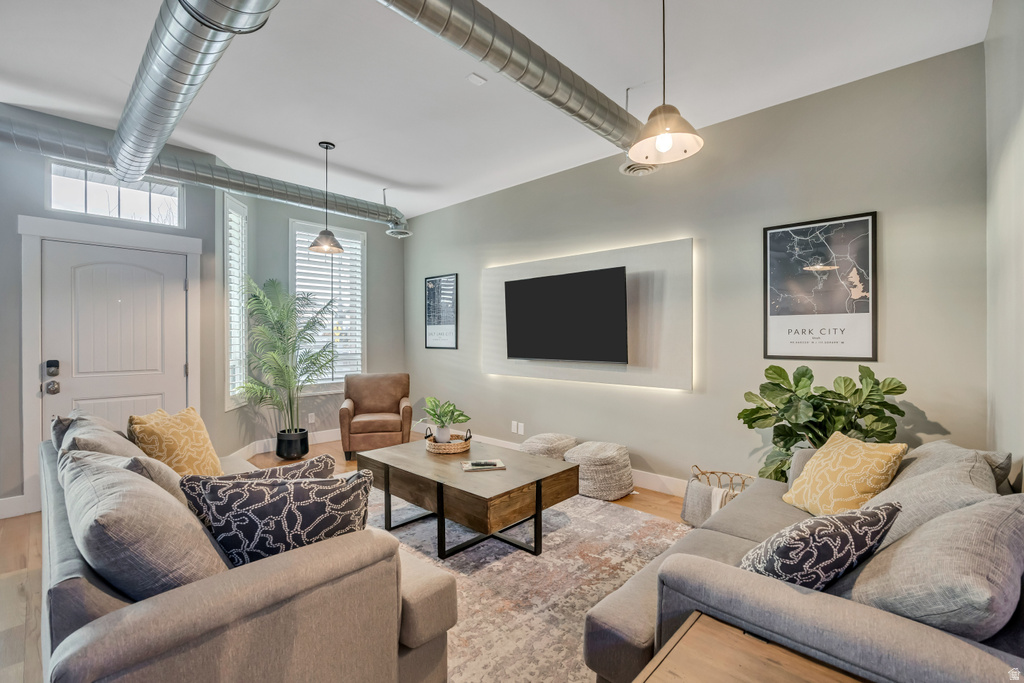 748 N 300 W Salt Lake City, UT 84103