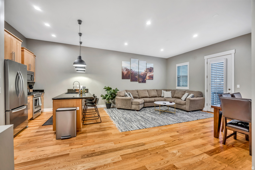 748 N 300 W Salt Lake City, UT 84103