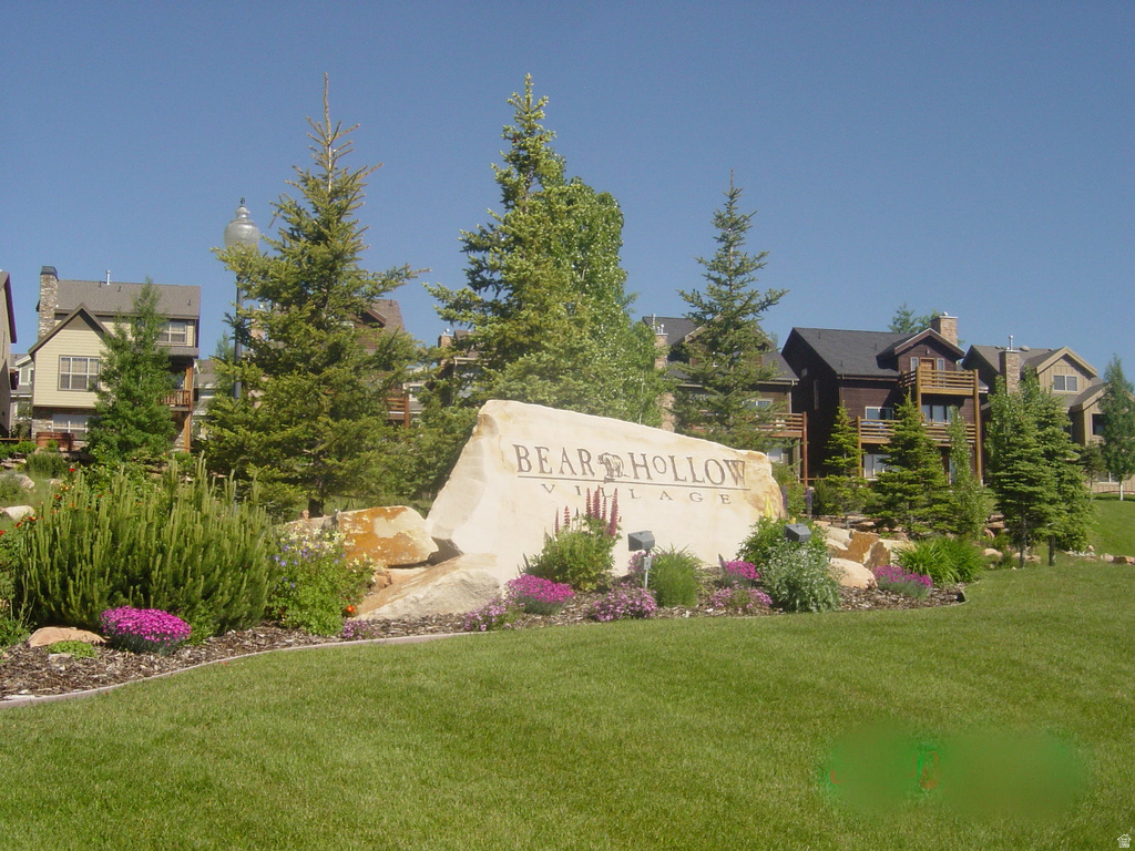 5461 N LUGE LN #2308 Park City, UT 84098