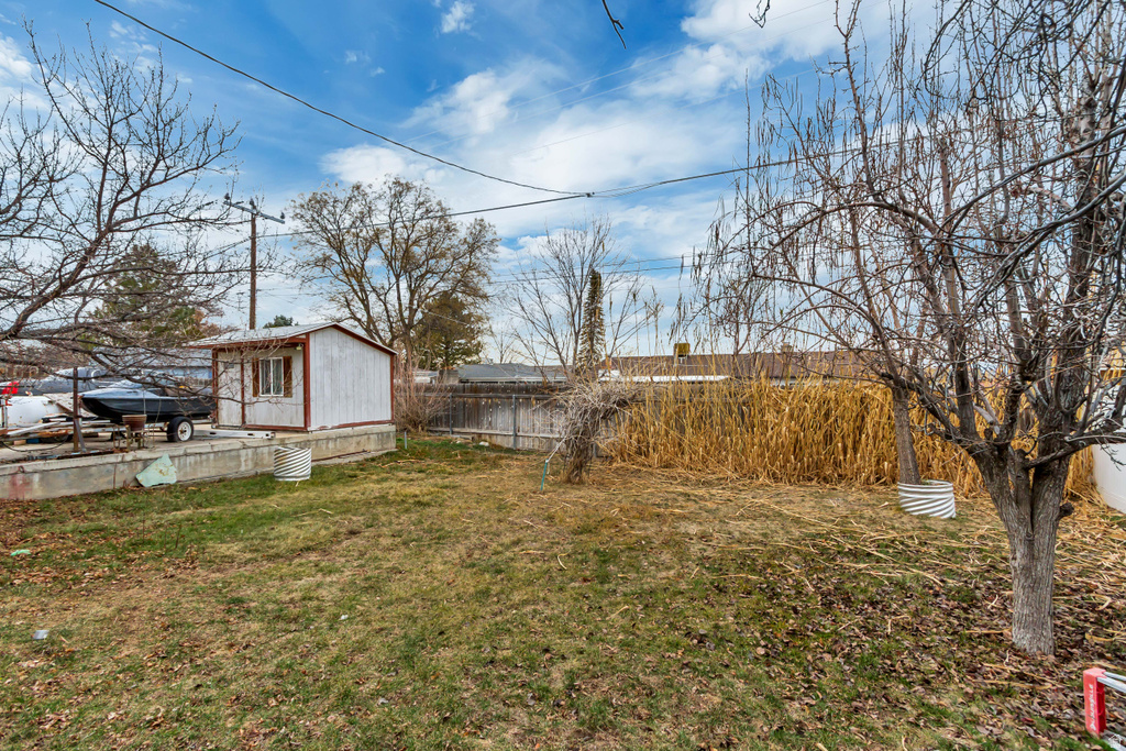 4668 W KATHLEEN AVE West Valley City, UT 84120