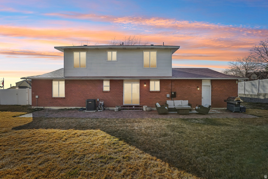 12161 S SPRING RIDGE CIR Sandy, UT 84094