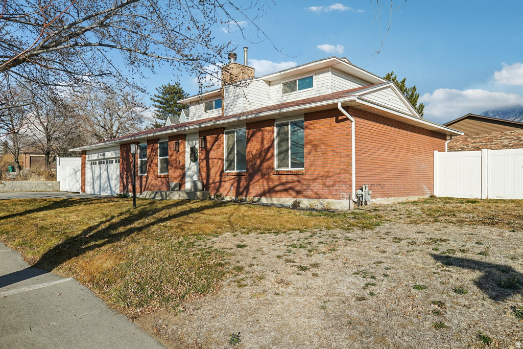 12161 S SPRING RIDGE CIR Sandy, UT 84094