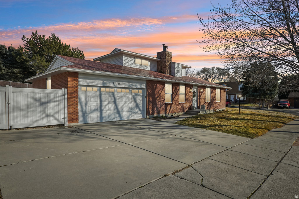 12161 S SPRING RIDGE CIR Sandy, UT 84094