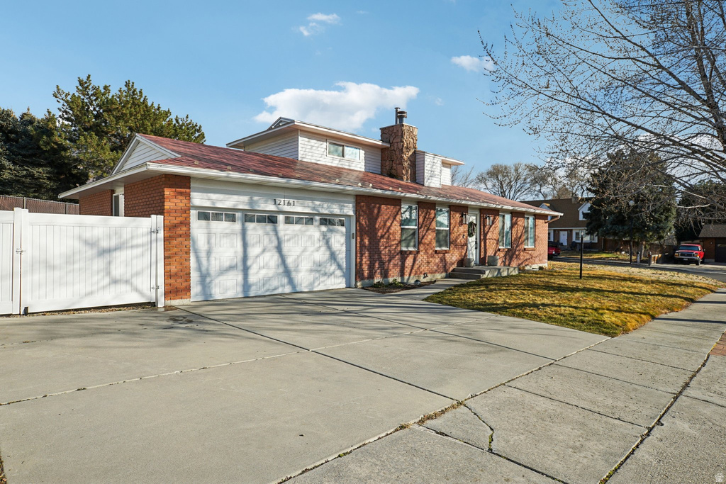 12161 S SPRING RIDGE CIR Sandy, UT 84094