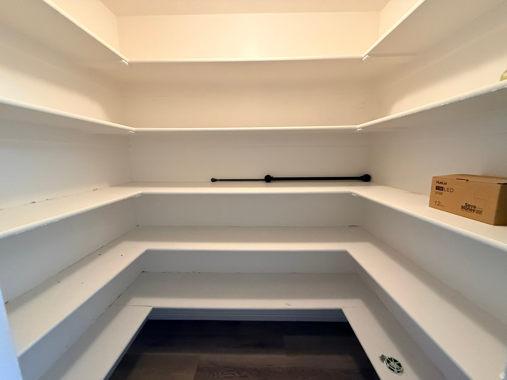 748 W 4075 S Riverdale, UT 84405