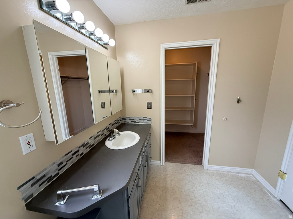 748 W 4075 S Riverdale, UT 84405