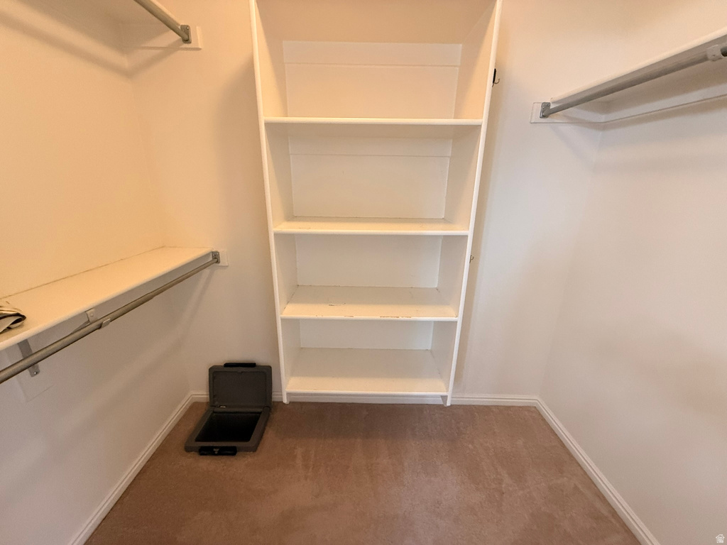 748 W 4075 S Riverdale, UT 84405