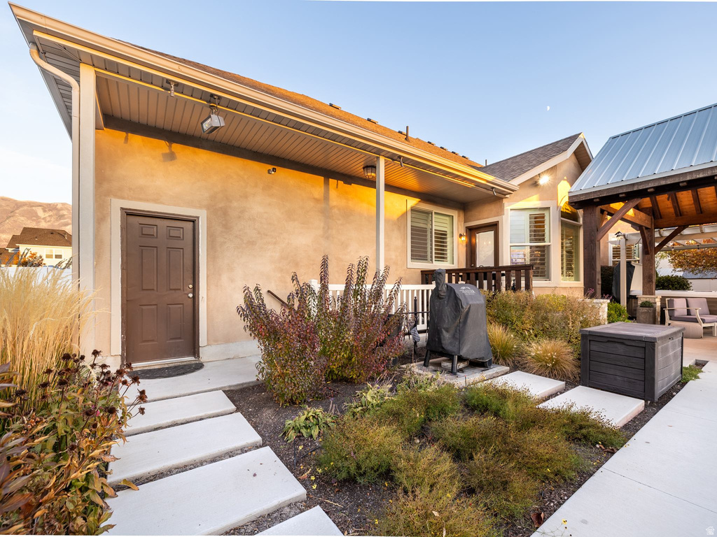 9643 N 5650 W Highland, UT 84003