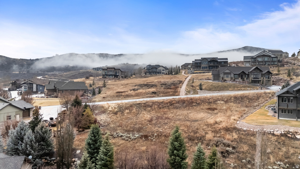 6352 E QUAIL LN Huntsville, UT 84317