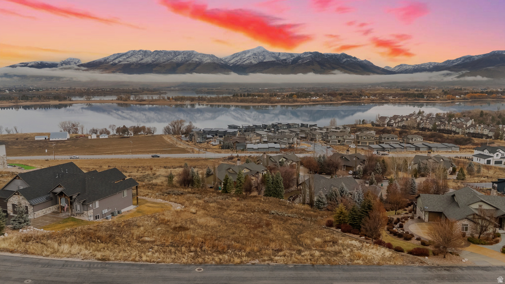 6352 E QUAIL LN Huntsville, UT 84317