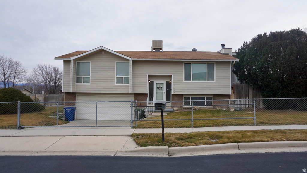 3869 S 6840 W West Valley City, UT 84128