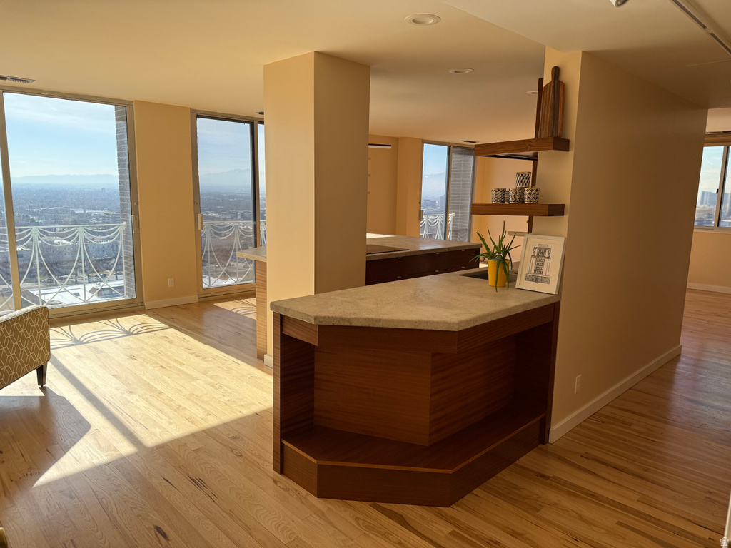 777 E SOUTH TEMPLE #13B Salt Lake City, UT 84102