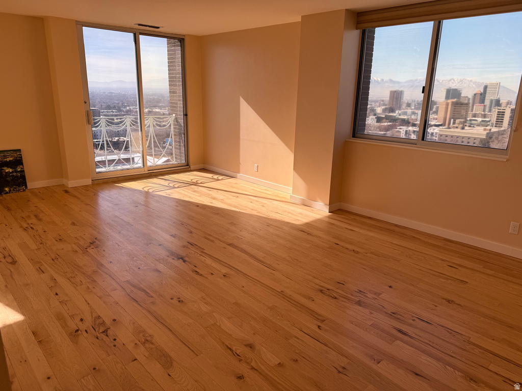 777 E SOUTH TEMPLE #13B Salt Lake City, UT 84102