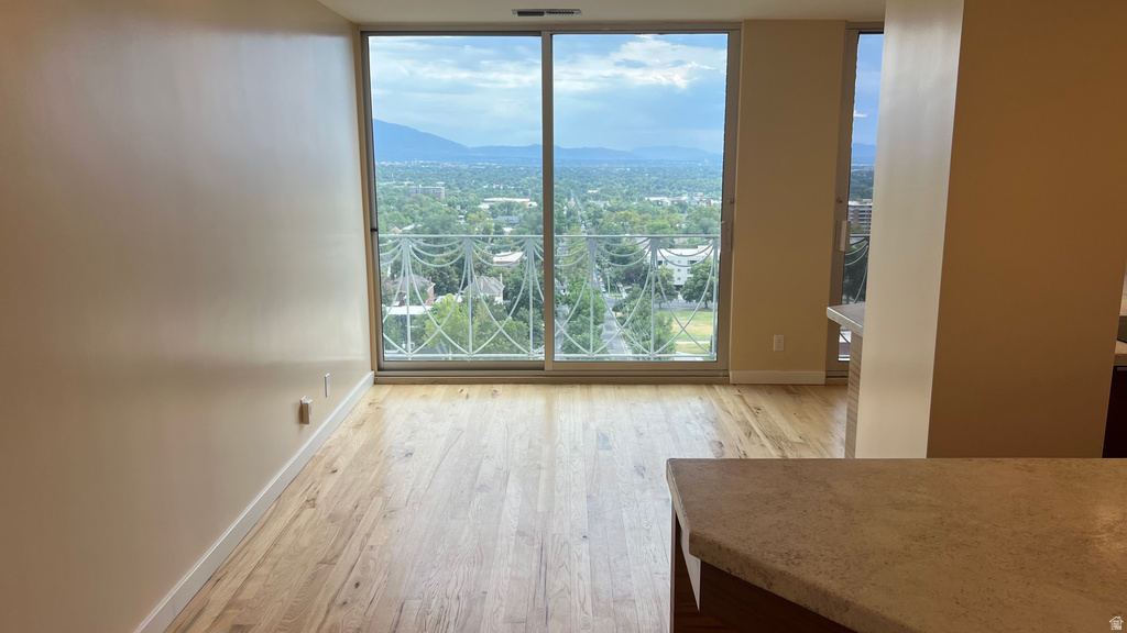 777 E SOUTH TEMPLE #13B Salt Lake City, UT 84102
